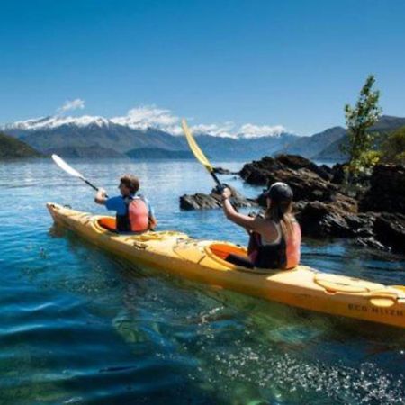 The Moorings Motel And Apartments Wanaka Exterior foto