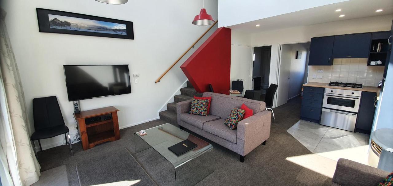 The Moorings Motel And Apartments Wanaka Exterior foto